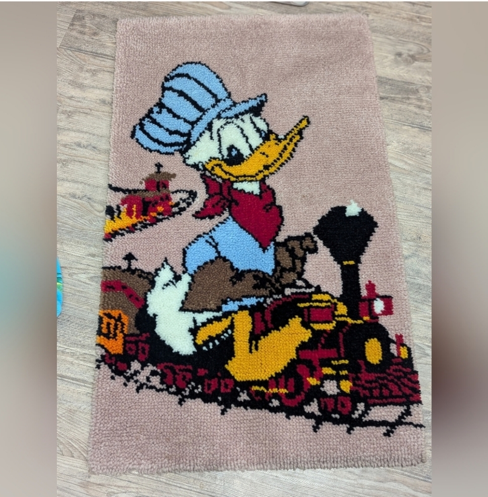 Vintage Donald Duck Latch Hook Rug Wall Hanging REALLY BIG